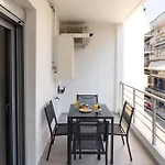 Petit Palace Apartament Tríkala