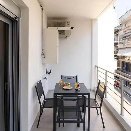 Petit Palace شقة Tríkala